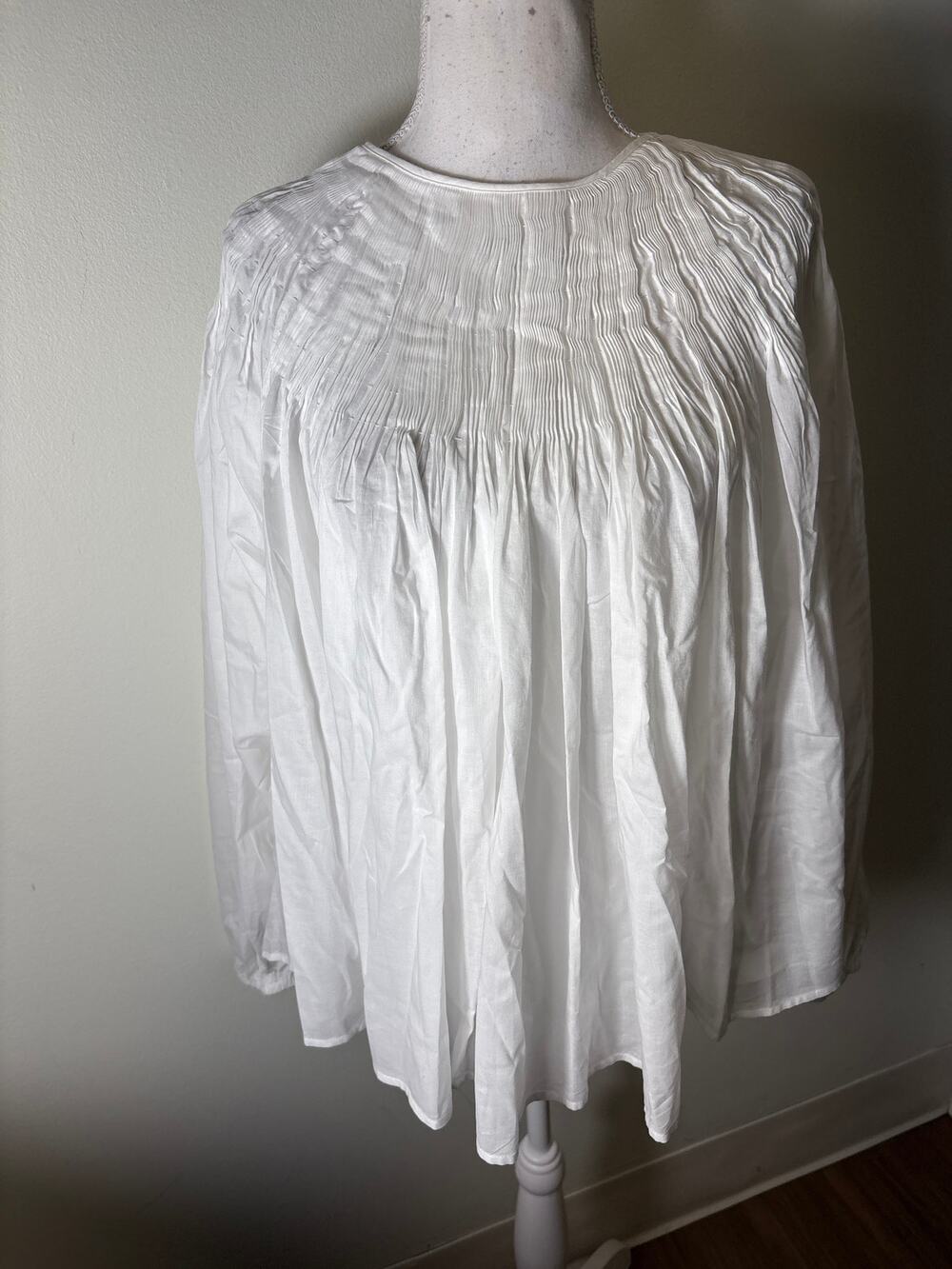 Polo by Ralph Lauren White Smocked Neck Long Sleeve Swing Top Sz L